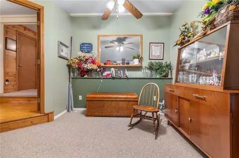 Entry Way - 6832 Nc 1300, Compton, AR 72624 photo 5 of 8