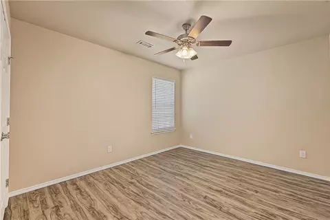 Bedroom - 813 Saddlebrook St, Gentry, AR 72734 photo 4 of 5