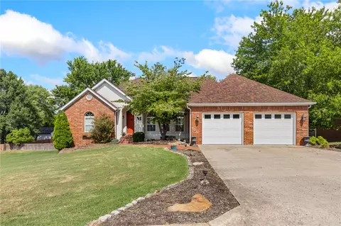 305 Pebble Beach Dr, Harrison, AR 72601