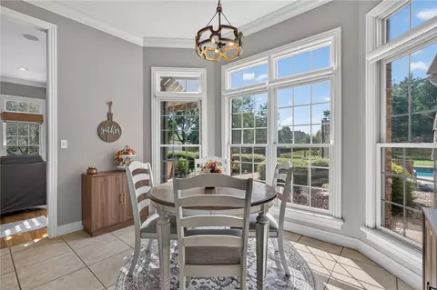 Dining - 7200 Highland Park Dr, Fort Smith, AR 72916 photo 1 of 2