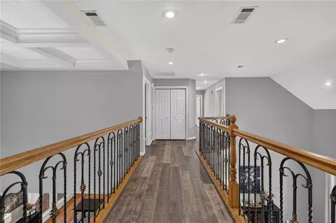 Entry Way - 7200 Highland Park Dr, Fort Smith, AR 72916 photo 3 of 4