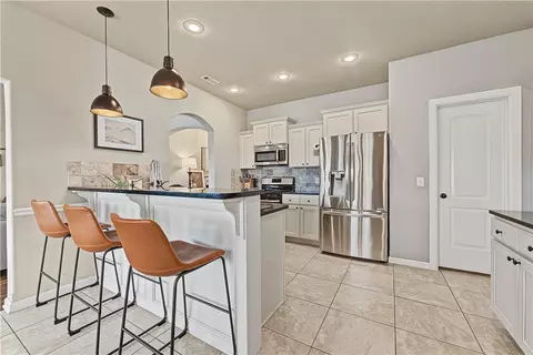 Kitchen - 1740 Abbey Ln, Centerton, AR 72719 photo 1 of 3