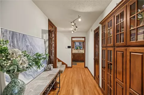 Entry Way - 16 W Cardinal Ct, Rogers, AR 72756 photo 1 of 4