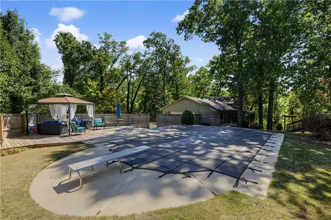 Exterior - 16 W Cardinal Ct, Rogers, AR 72756 photo 19 of 23