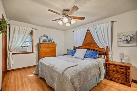 Bedroom - 16 W Cardinal Ct, Rogers, AR 72756 photo 4 of 4