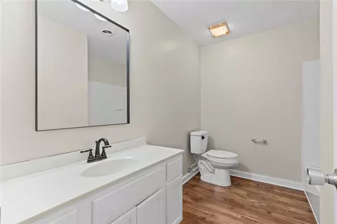 Bath - 204 E Henson Ave, Springdale, AR 72764 photo 1 of 3