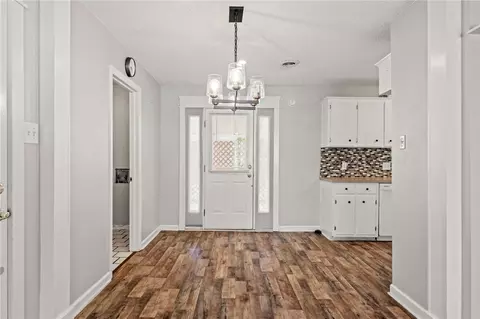 Entry Way - 1511 9th St, Barling, AR 72923 photo 1 of 1