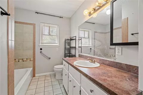 Bath - 1511 9th St, Barling, AR 72923 photo 2 of 2