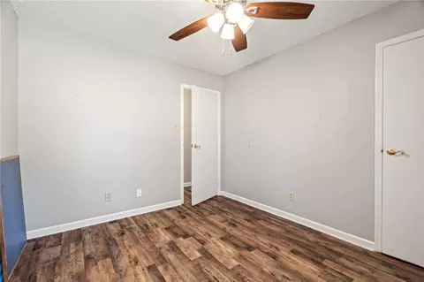 Bedroom - 1511 9th St, Barling, AR 72923 photo 6 of 6