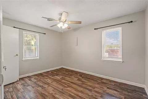 Bedroom - 1511 9th St, Barling, AR 72923 photo 1 of 6