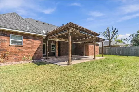 Other - 214 Center Dr, Lowell, AR 72745 photo 8 of 9