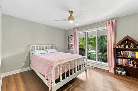 Bedroom - 9509 Brooks Dr, Rogers, AR 72756 photo 4 of 5