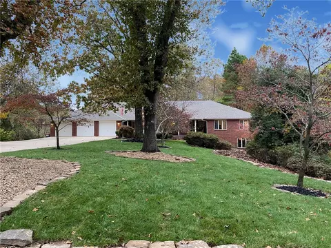 9509 Brooks Dr, Rogers, AR 72756