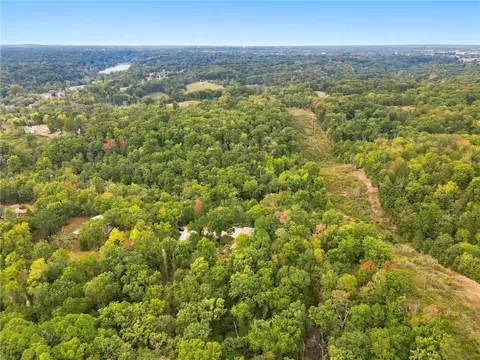 View/Area - 9509 Brooks Dr, Rogers, AR 72756 photo 6 of 7
