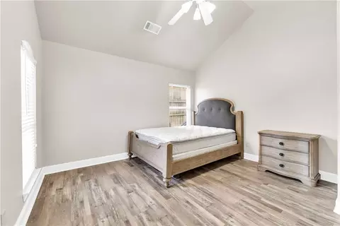 Bedroom - 4485 Rainforest St, Springdale, AR 72762 photo 4 of 4