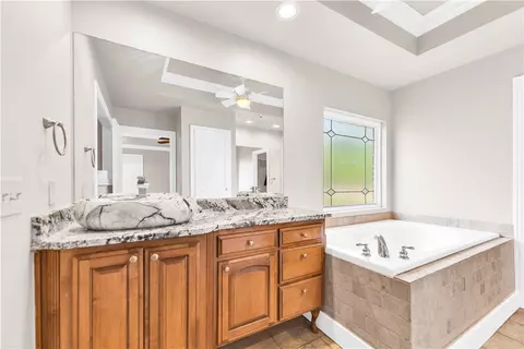 Bath - 4485 Rainforest St, Springdale, AR 72762 photo 1 of 4