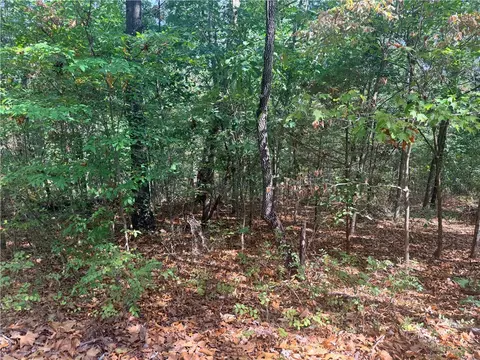 28 Orkney Cir, Bella Vista, AR 72715