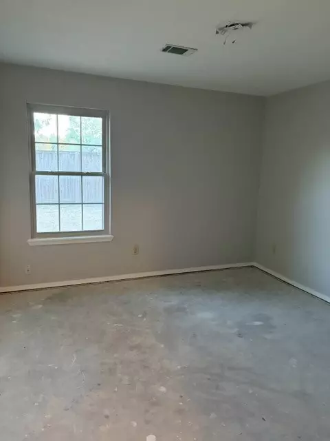Bedroom - 3010 Riverbend Dr, Fort Smith, AR 72903 photo 1 of 3
