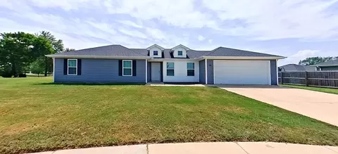 202 Fieldstone Cir, Gravette, AR 72736