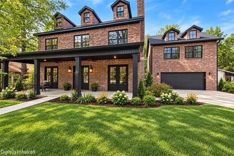 335 Combs Ave, Fayetteville, AR 72701