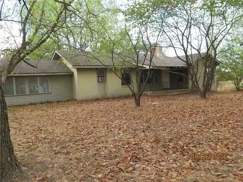 11501 E Shumate Crossing Rd, Farmington, AR 72730
