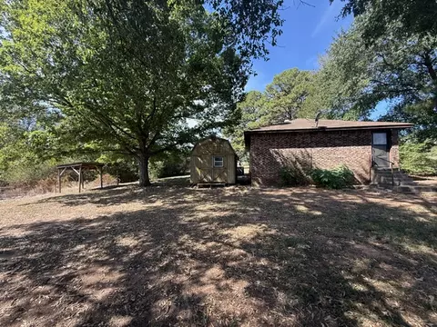 Exterior - 1908 Walnut St, Paris, AR 72855 photo 3 of 4