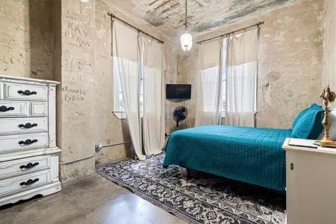 Bedroom - 209 River St, Ozark, AR 72949 photo 7 of 8