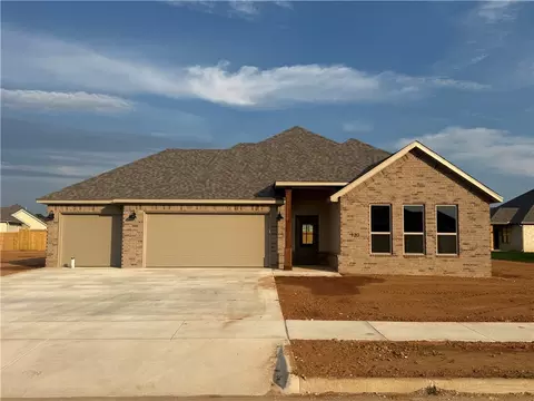 120 Bloodhound Ave, Farmington, AR 72730