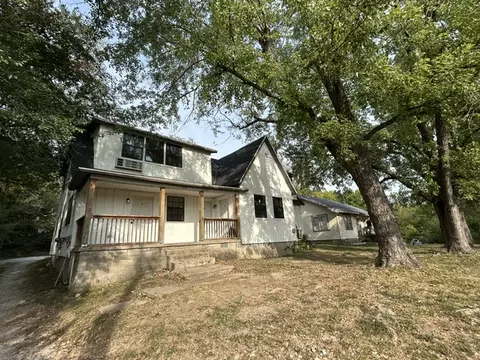 914 Willow St, Harrison, AR 72601