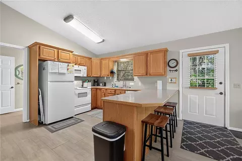 Kitchen - 21265 Maple Dr, Garfield, AR 72732 photo 1 of 4