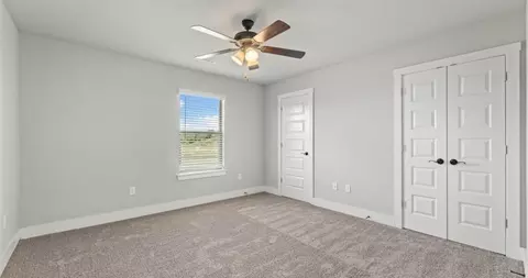 Bedroom - 811 Ann Pl, Centerton, AR 72719 photo 3 of 5