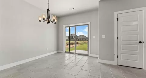 Dining - 811 Ann Pl, Centerton, AR 72719 photo 2 of 2