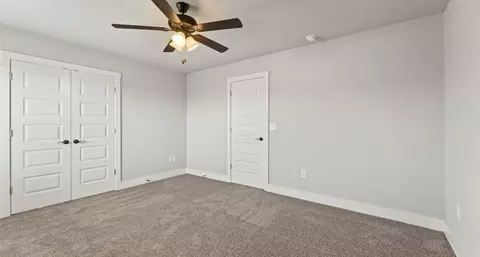 Bedroom - 811 Ann Pl, Centerton, AR 72719 photo 4 of 5