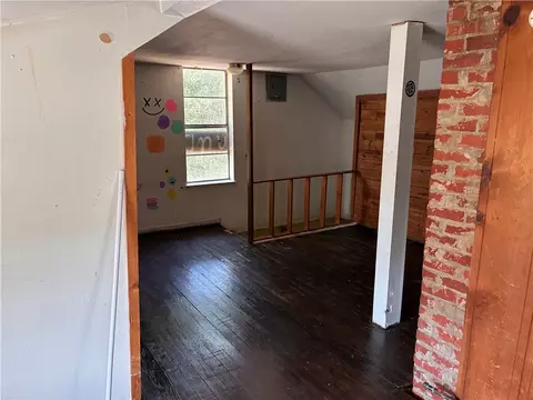 Bedroom - 513 Mclean Ave, Cotter, AR 72626 photo 2 of 2