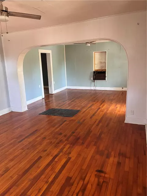 Living - 513 Mclean Ave, Cotter, AR 72626 photo 1 of 3