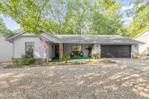22 Sunderland Dr, Bella Vista, AR 72714
