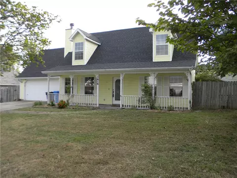 1616 S Tallgrass Dr, Fayetteville, AR 72701