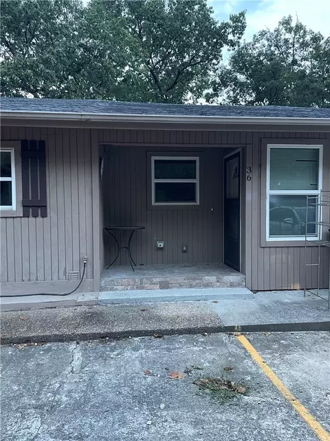 36 Nantucket Dr, Bella Vista, AR 72714