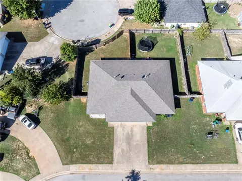 View/Area - 701-703 E Glendale Ln, Rogers, AR 72758 photo 2 of 11