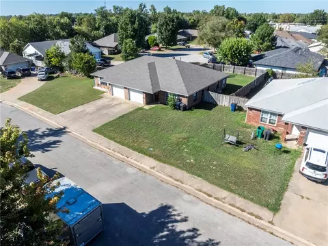 View/Area - 701-703 E Glendale Ln, Rogers, AR 72758 photo 4 of 11