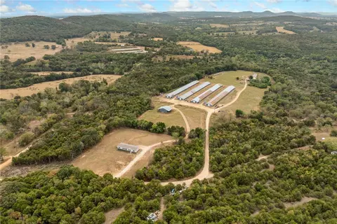 2890 County Road 425, Berryville, AR 72616
