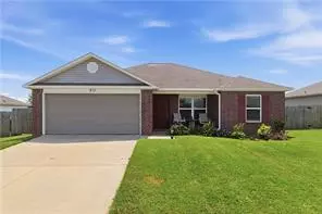 813 NW 67th Ave, Bentonville, AR 72713