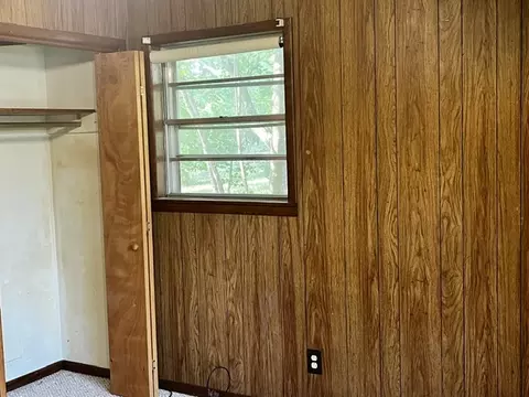 Bedroom - 106 Alberta St, Harrison, AR 72601 photo 5 of 5