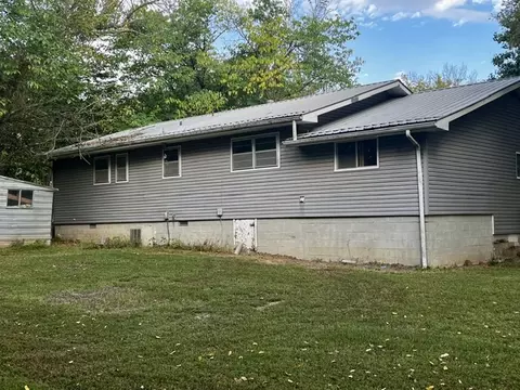 Exterior - 106 Alberta St, Harrison, AR 72601 photo 3 of 3