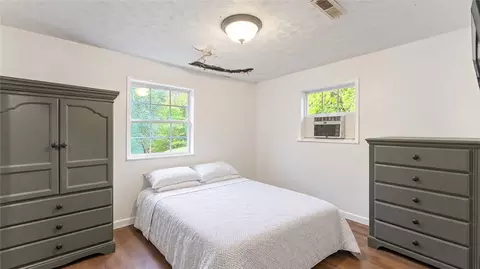 Bedroom - 22016 War Eagle Blacktop Rd, Springdale, AR 72764 photo 4 of 4