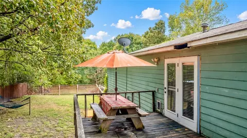 Exterior - 22016 War Eagle Blacktop Rd, Springdale, AR 72764 photo 4 of 8