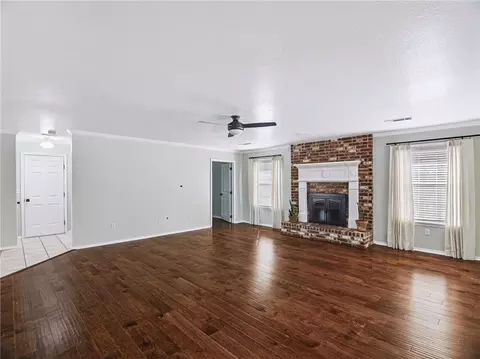 Living - 4100 Clark Ave, Springdale, AR 72762 photo 3 of 5