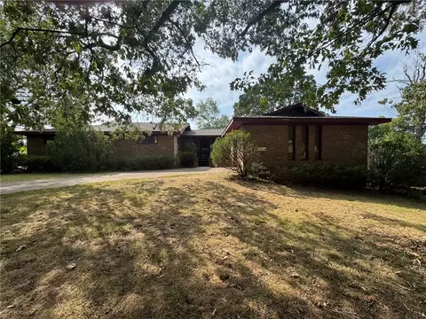 Exterior - 577 Blackwood Dr, Harrison, AR 72601 photo 2 of 4
