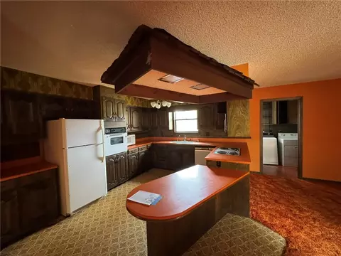 Kitchen - 577 Blackwood Dr, Harrison, AR 72601 photo 1 of 1