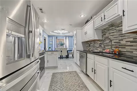 Kitchen - 3397 Bluff Creek Loop, Springdale, AR 72764 photo 1 of 1
